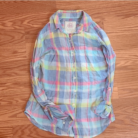 🌸 SO · Pastel Plaid Button-Down · “The Perfect Shirt” · Size Small - Picture 1 of 3